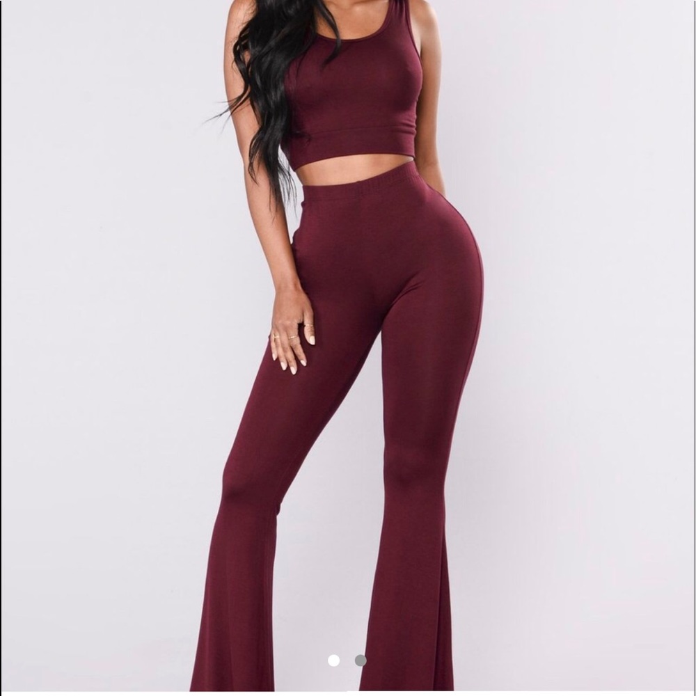 Fashion Nova burgundy flare pants set super cute